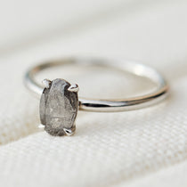 0.90ct Oval Shape Diamond Engagement Ring