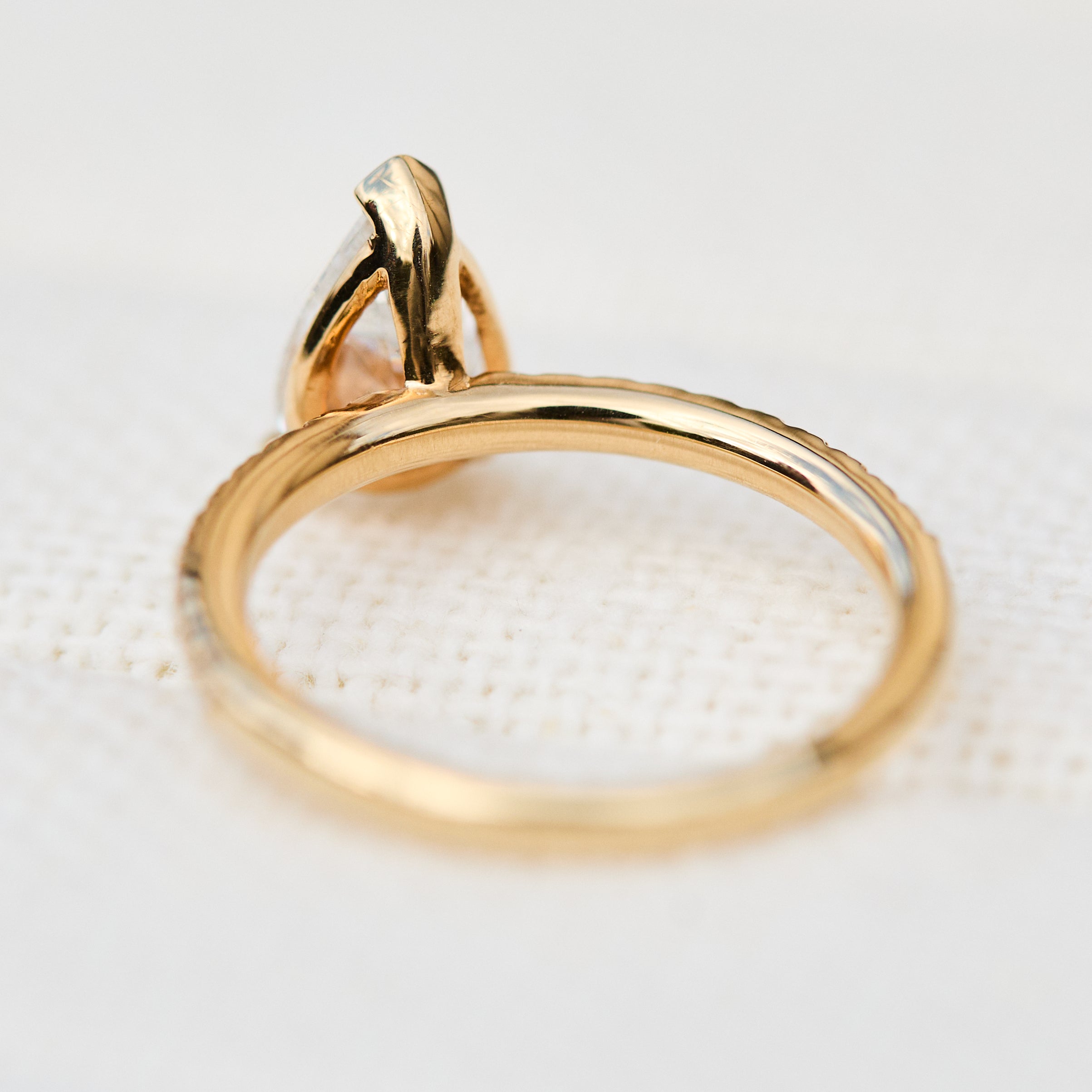 Pear Lab-Grown Diamond Engagement Ring