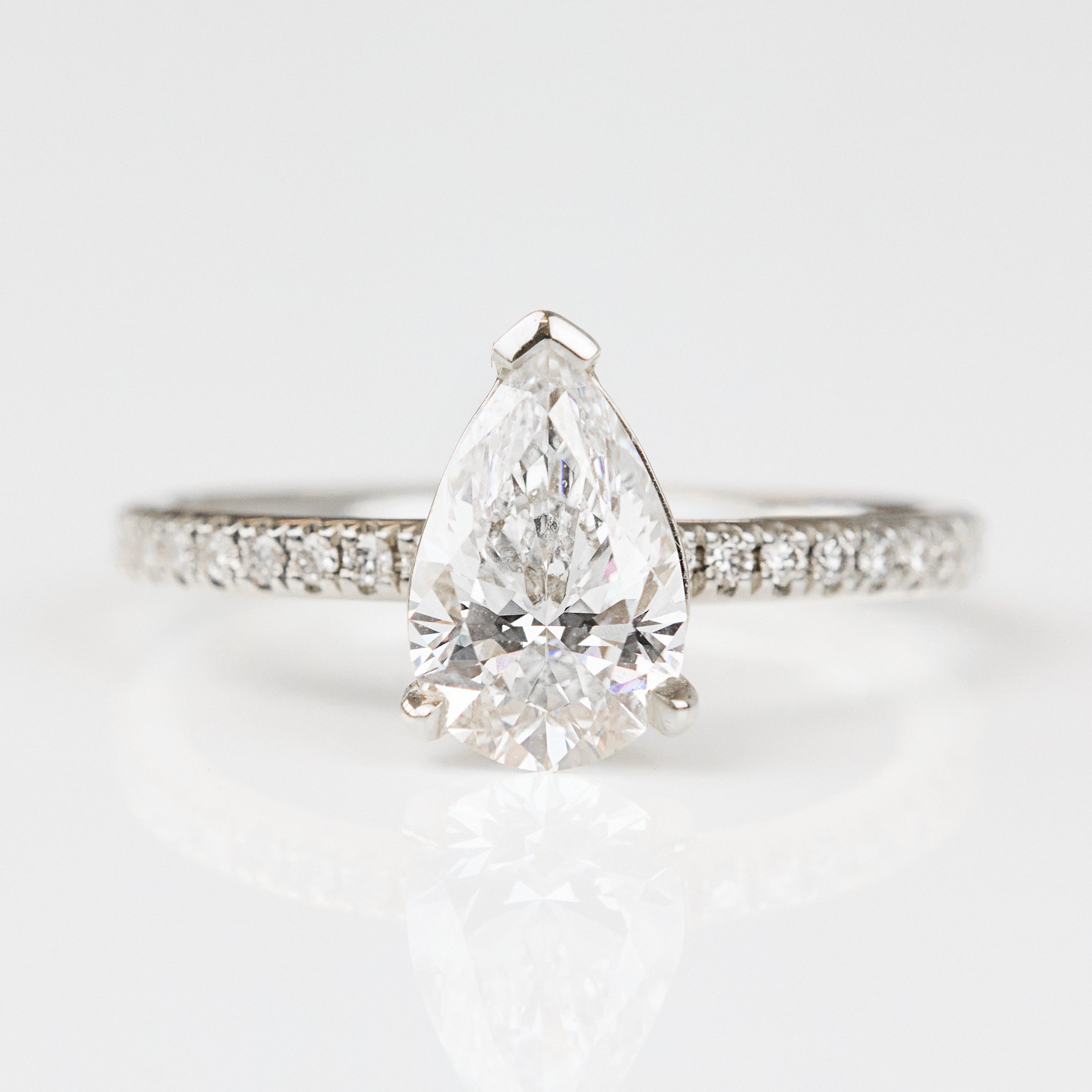 Pear Lab-Grown Diamond Engagement Ring