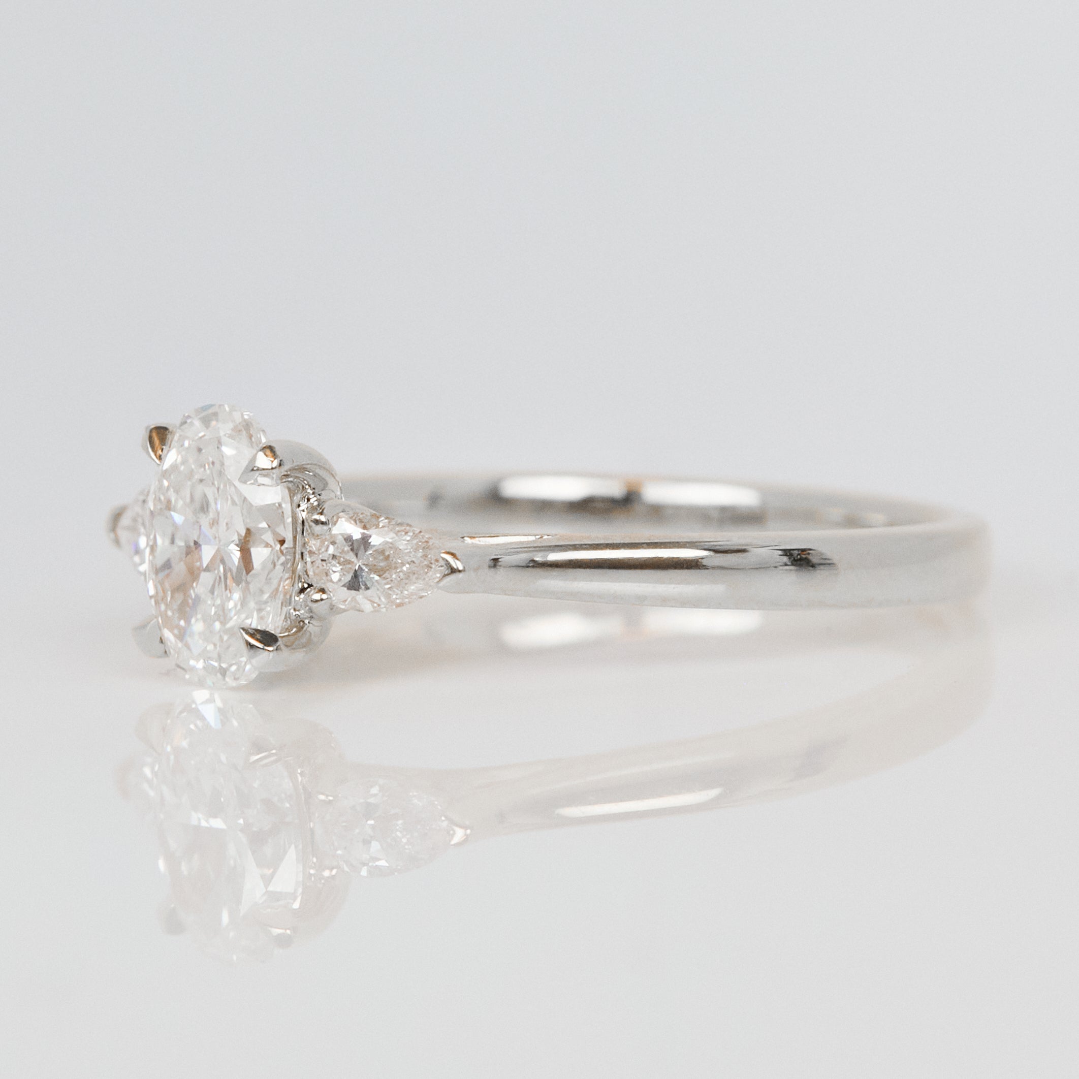 Oval Lab Grown Diamond Engagement Ring