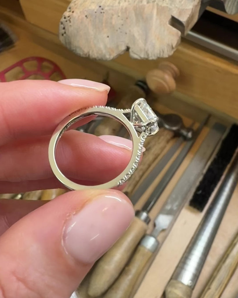 Custom engagement rings
