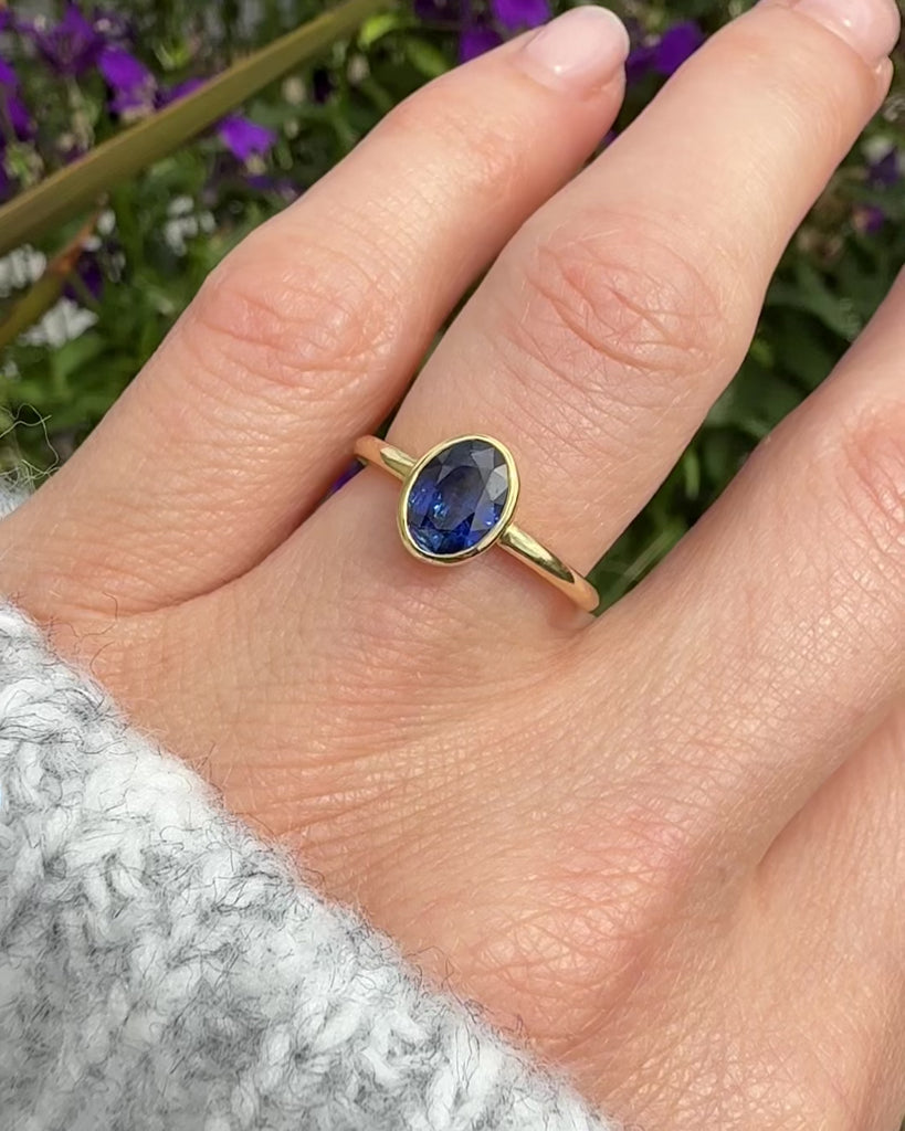 Sapphire engagement rings UK