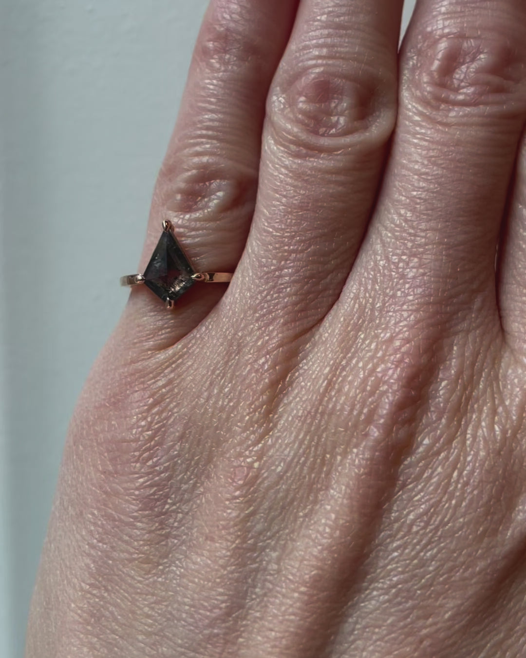 18ct rose gold salt and pepper kite diamond engagement solitaire ring