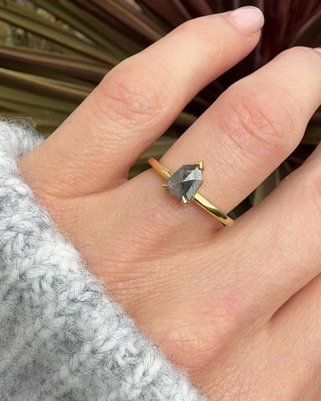 Custom engagement rings