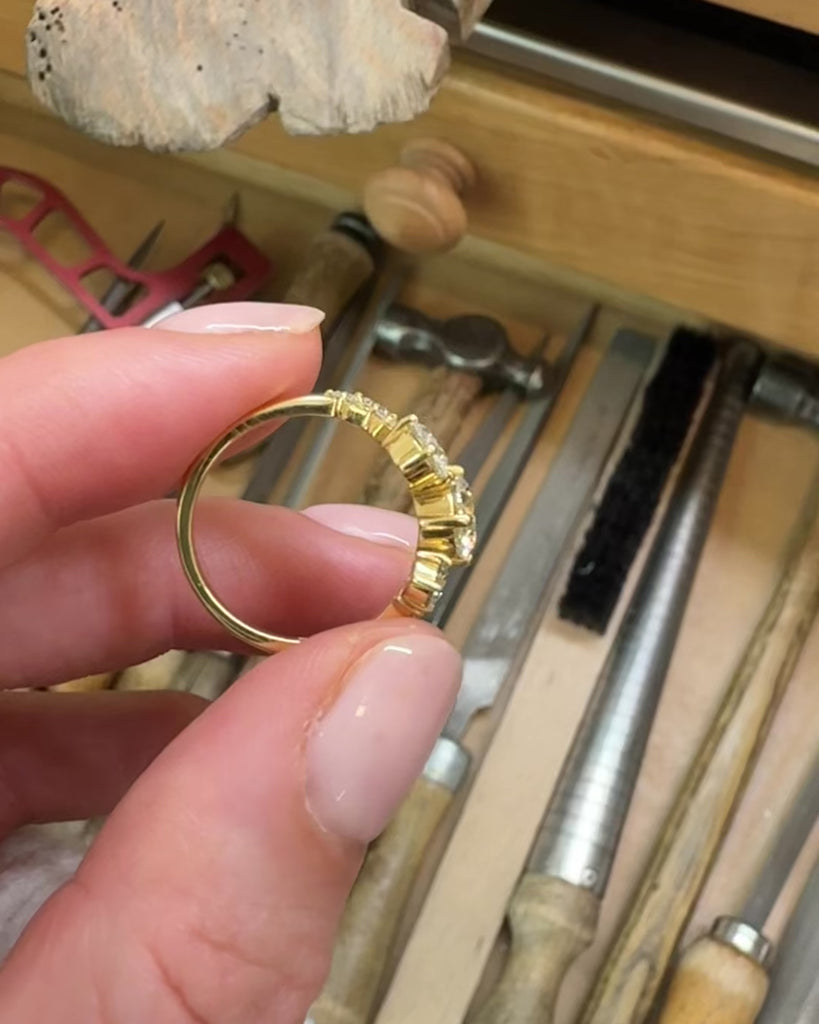 Lab grown diamond ring uk