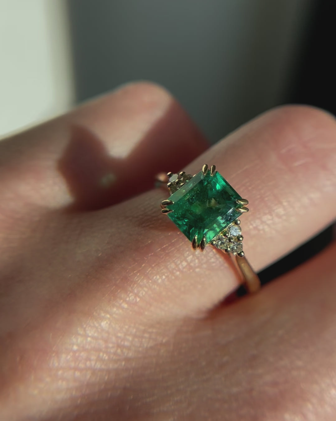 Custom engagement rings