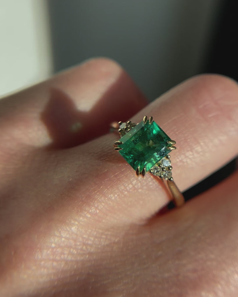 Custom engagement rings