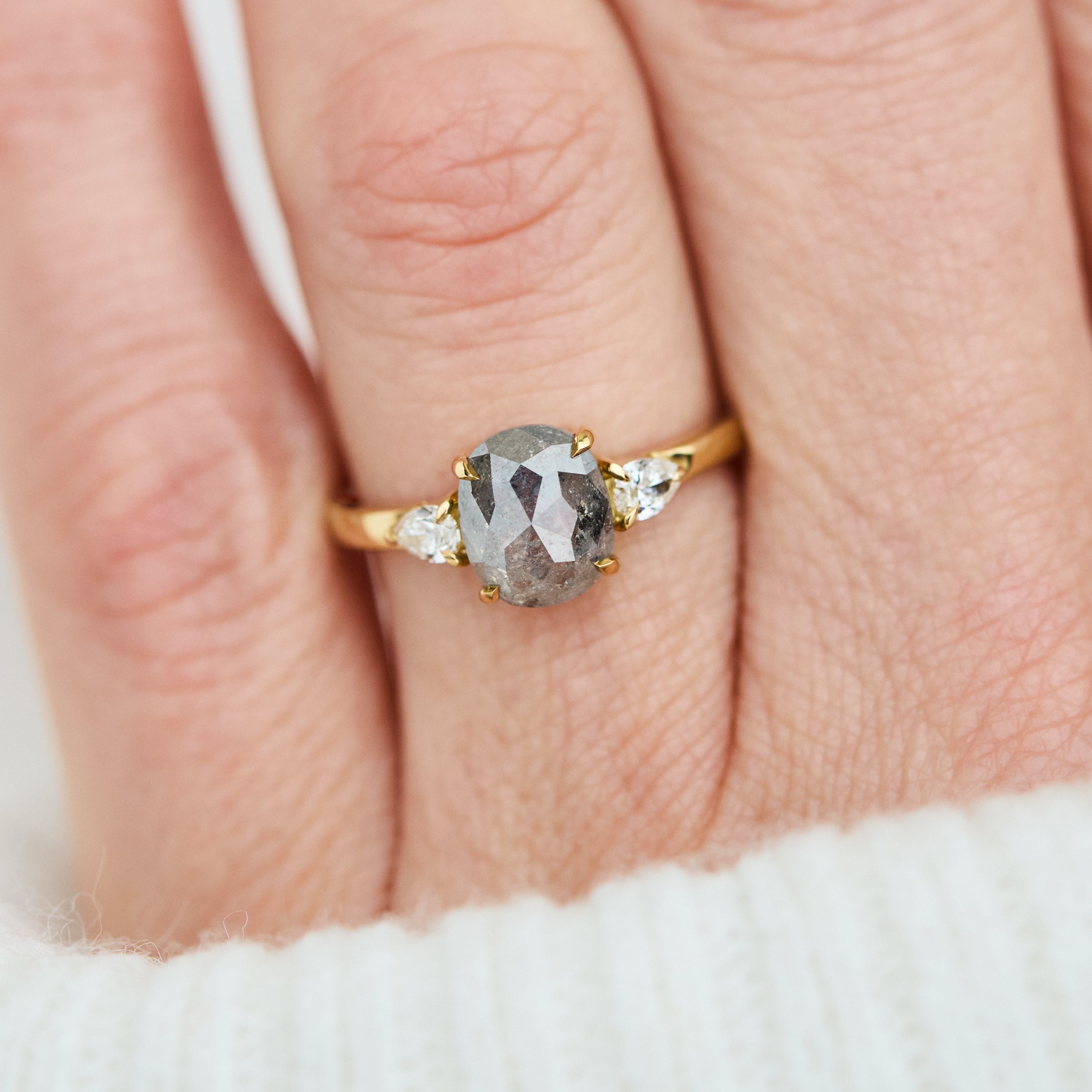 Custom engagement rings