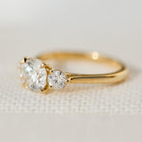 round brilliant cut natural diamond ring