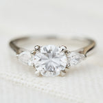 round brilliant cut platinum diamond ring