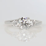 round diamond platinum ring