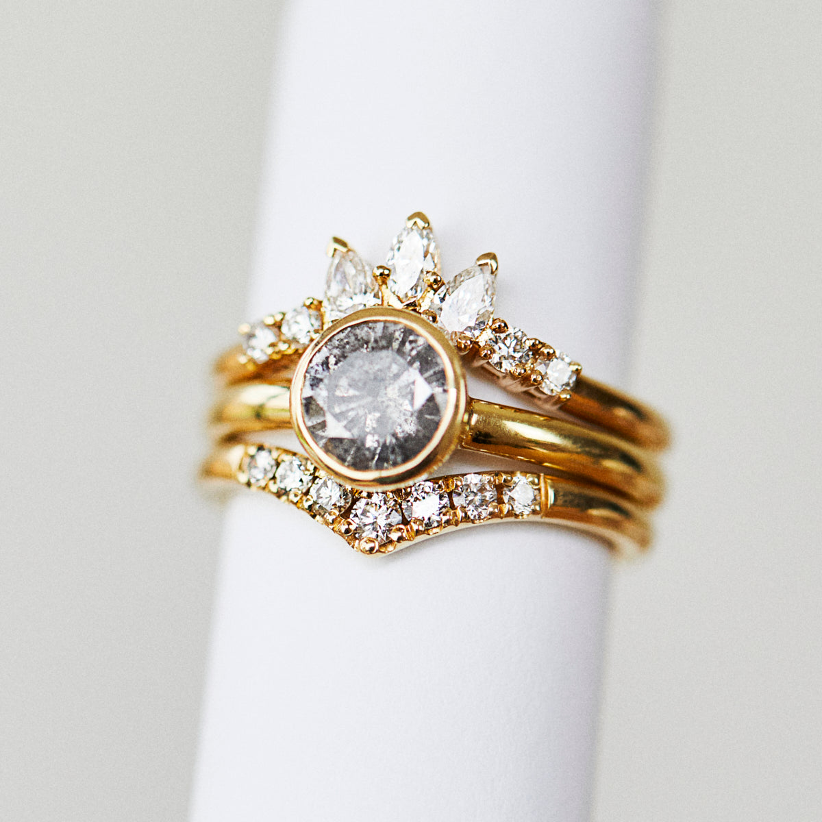 18ct yellow gold diamond wedding ring women