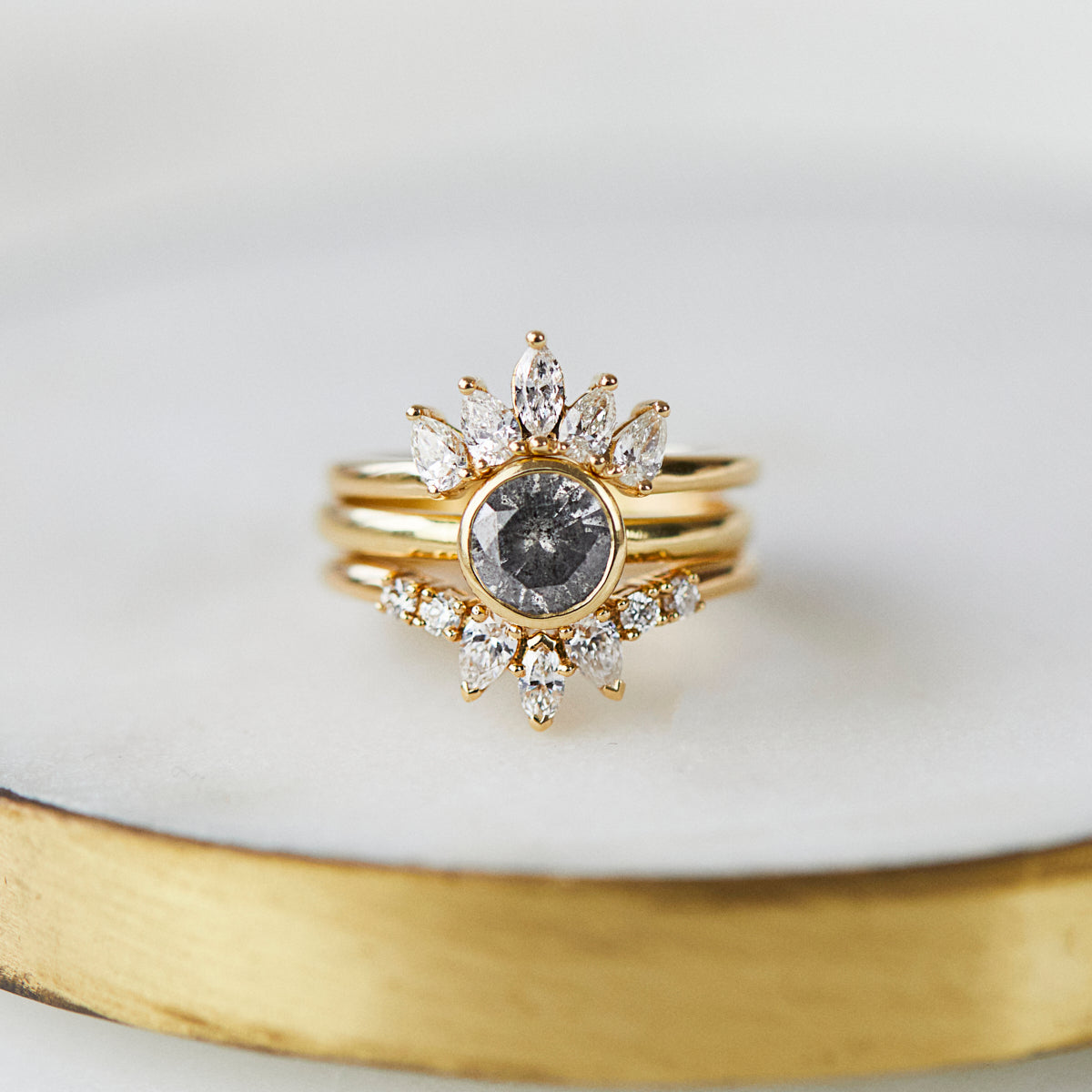 18ct yellow gold diamond wedding ring women