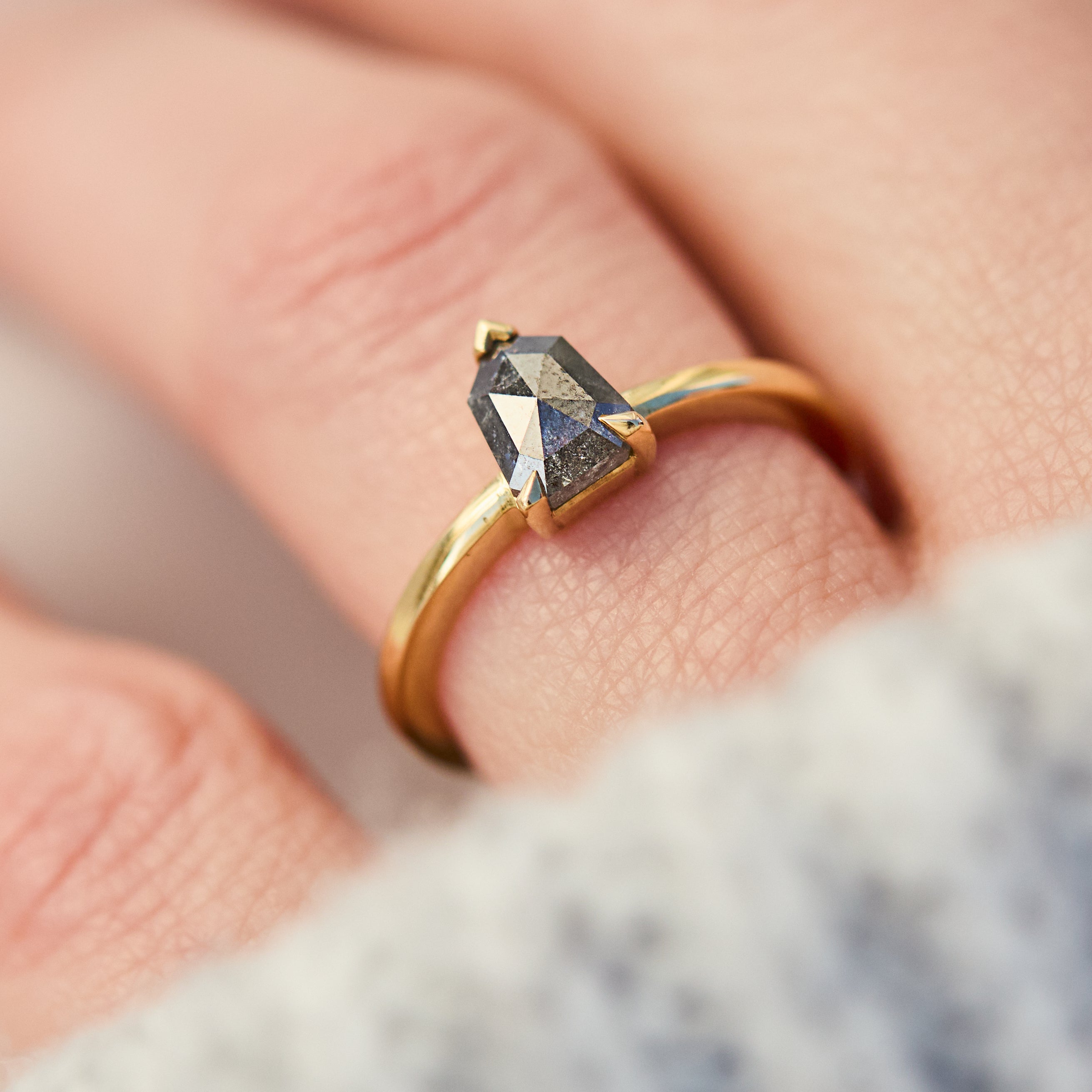 Custom engagement rings