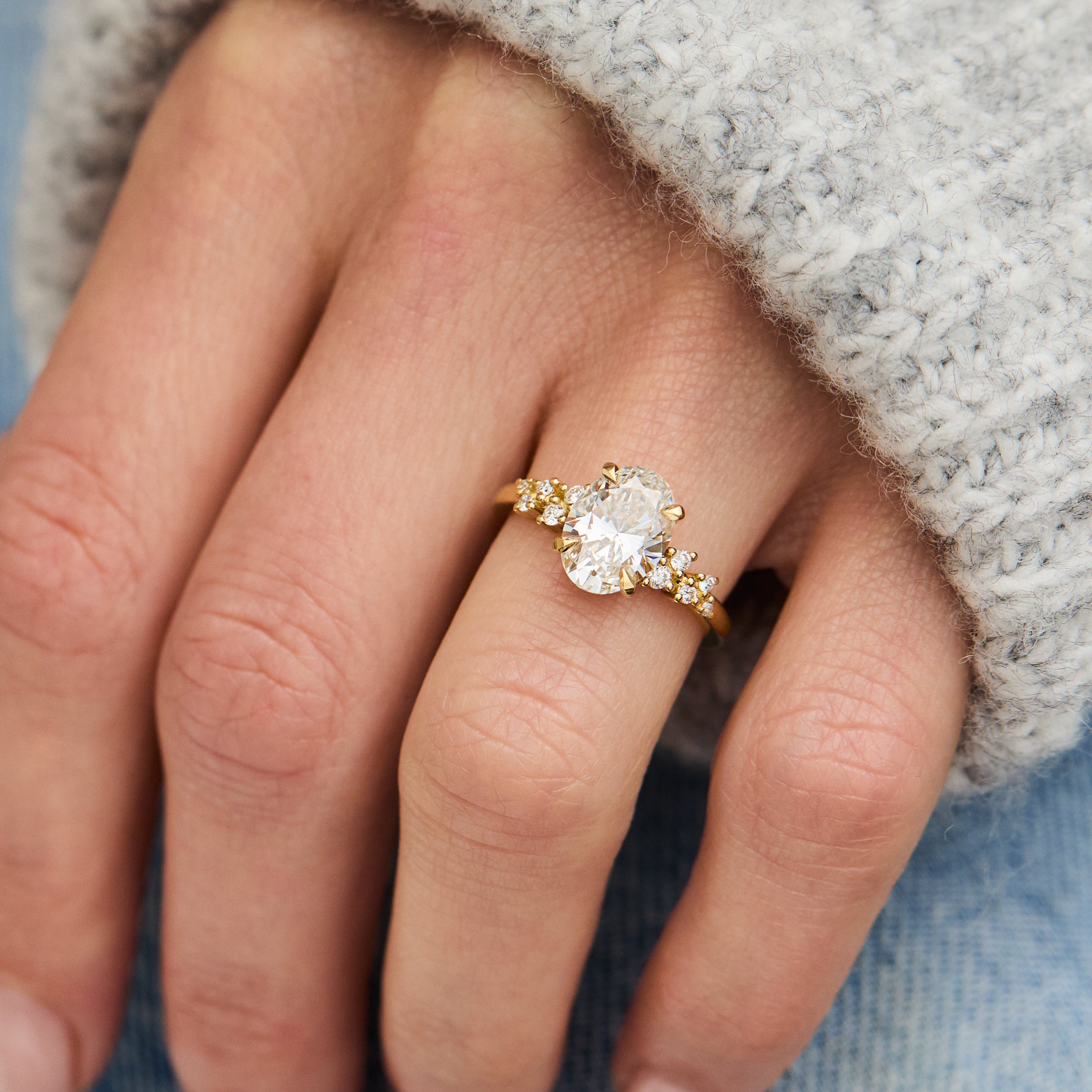 Lab-Grown Oval Diamond Yellow Gold Engagement Ring