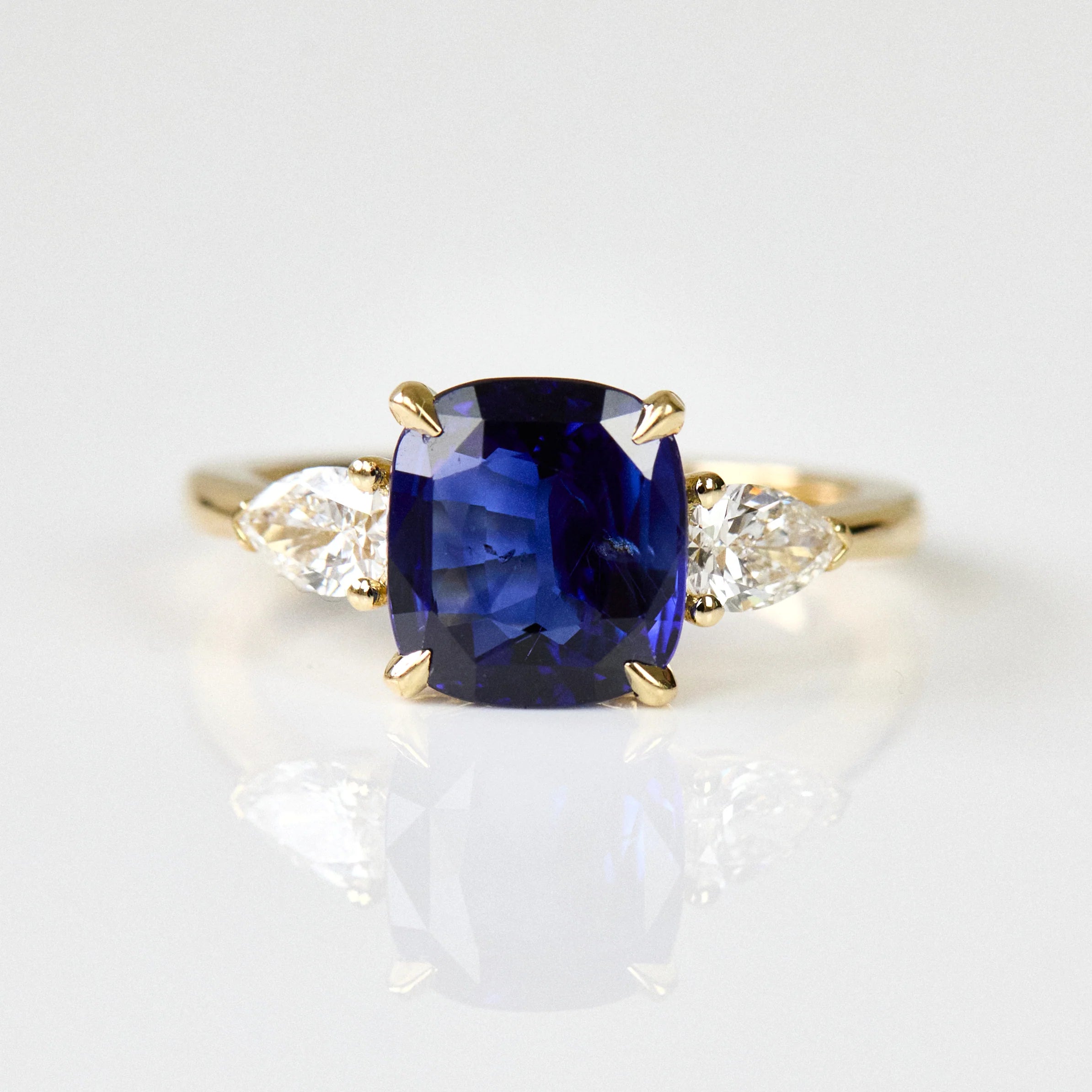 sri lankan cushion sapphire gold engagement ring