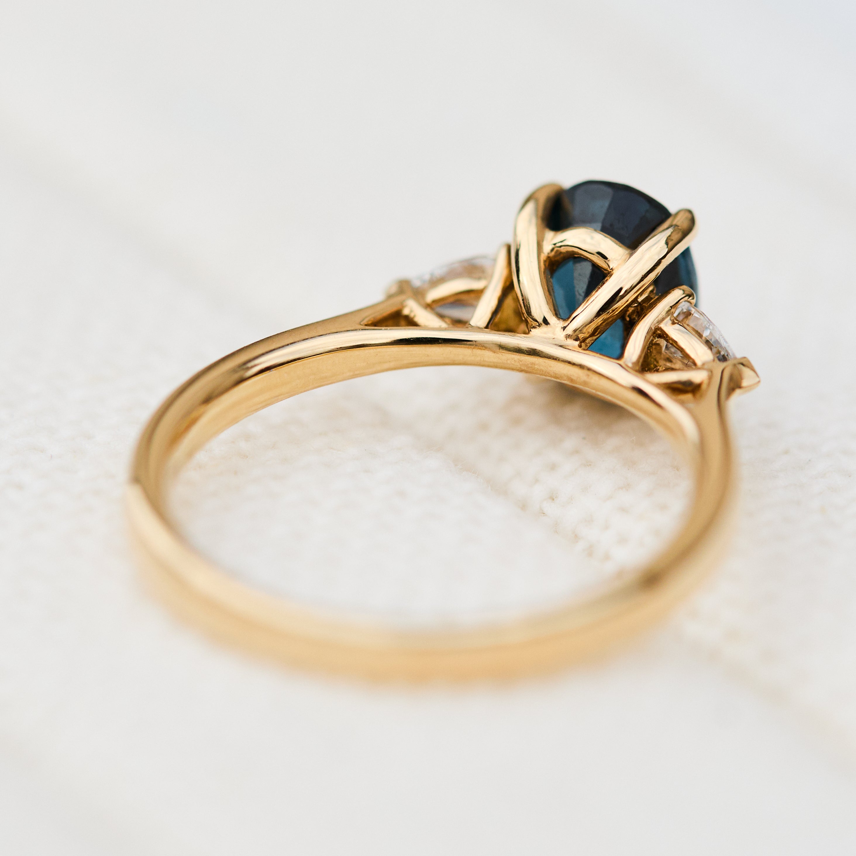 ​Teal sapphire rings