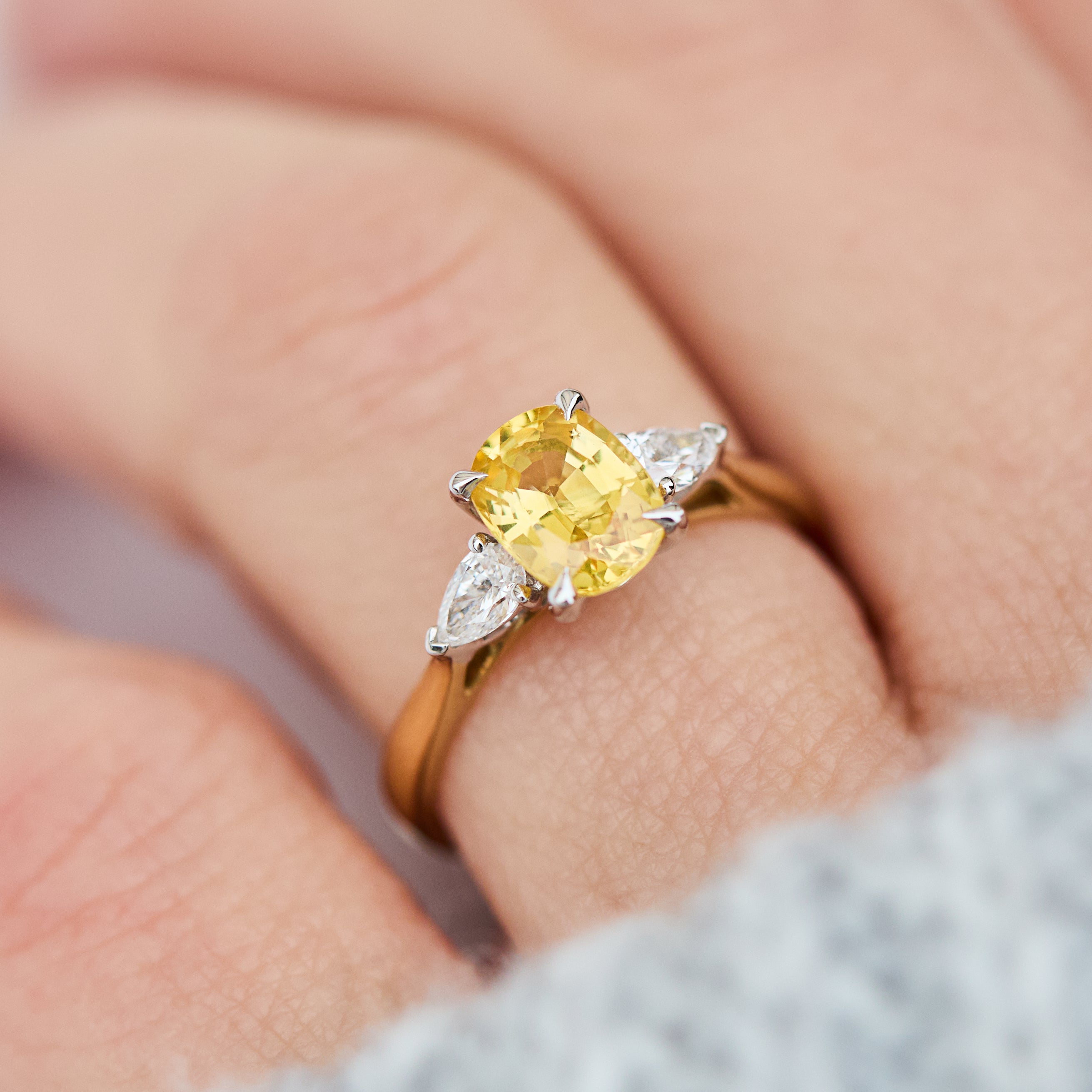 Sapphire engagement rings UK