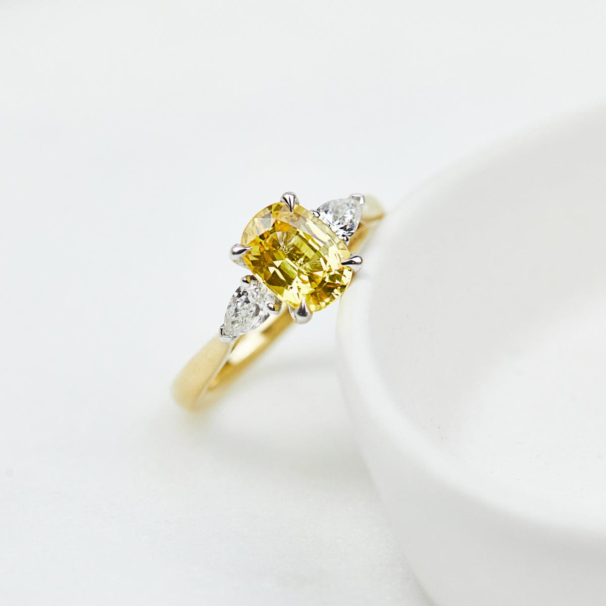 Sapphire engagement rings UK