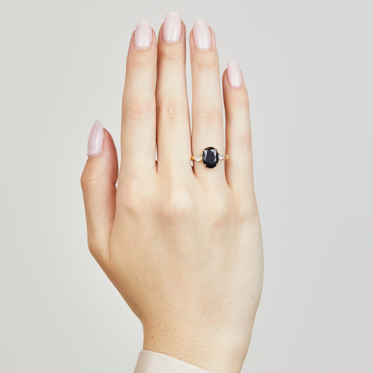 Sapphire engagement rings UK
