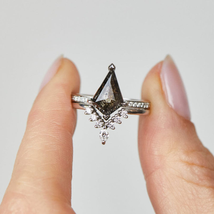 Sophia Perez Jewellery Wedding Rings The Aura Diamond Wedding Ring